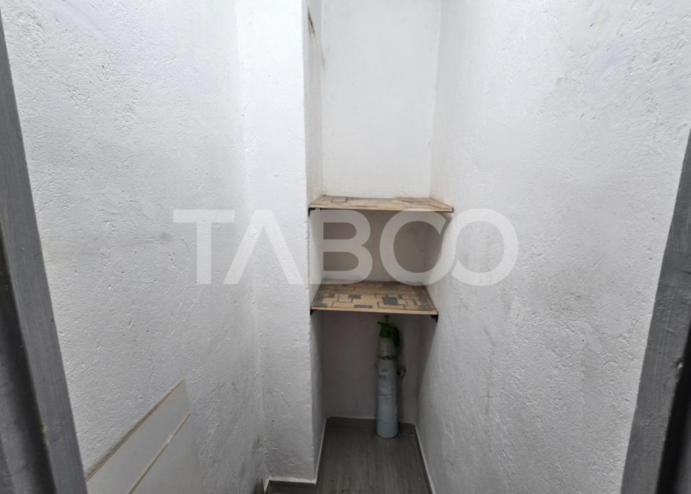 Apartament decomandat 2 camere etaj intermediar 3 balcon Rahovei Sibiu