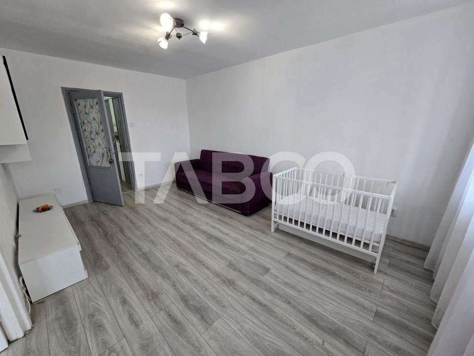 Apartament decomandat 2 camere etaj intermediar 3 balcon Rahovei Sibiu