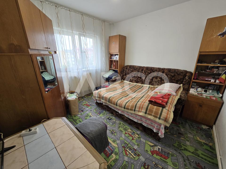 Apartament decomandat 2 camere etaj3 balcon pivnita Vasile Aaron Sibiu