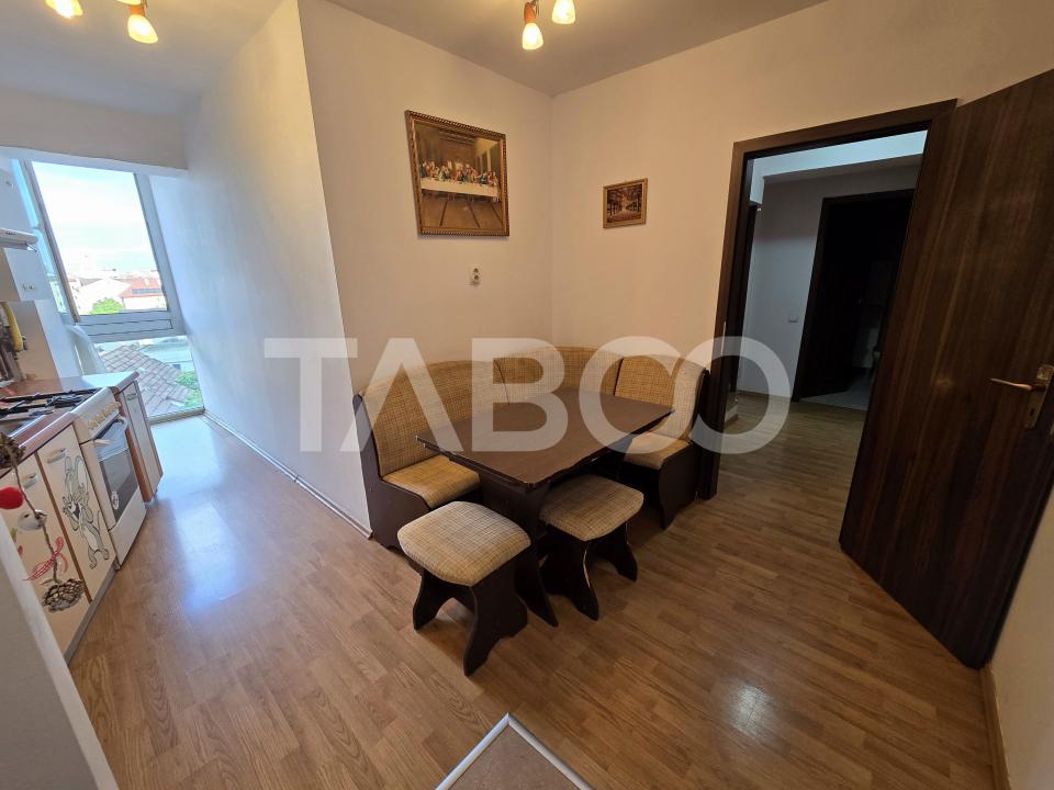 Apartament decomandat 2 camere mobilat etaj 3 cu lift Turnisor Sibiu