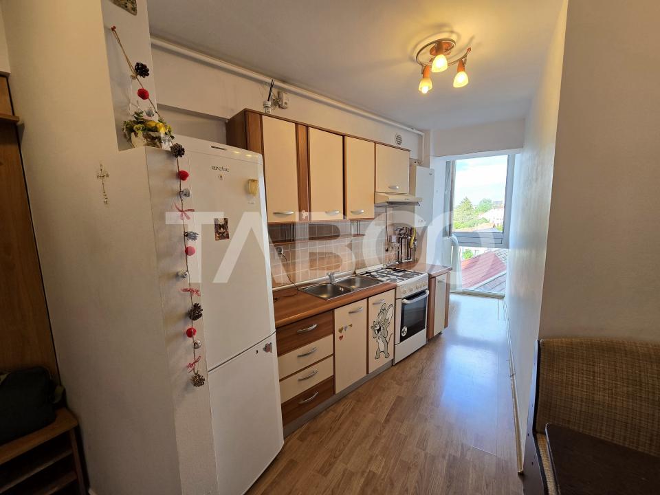 Apartament decomandat 2 camere mobilat etaj 3 cu lift Turnisor Sibiu