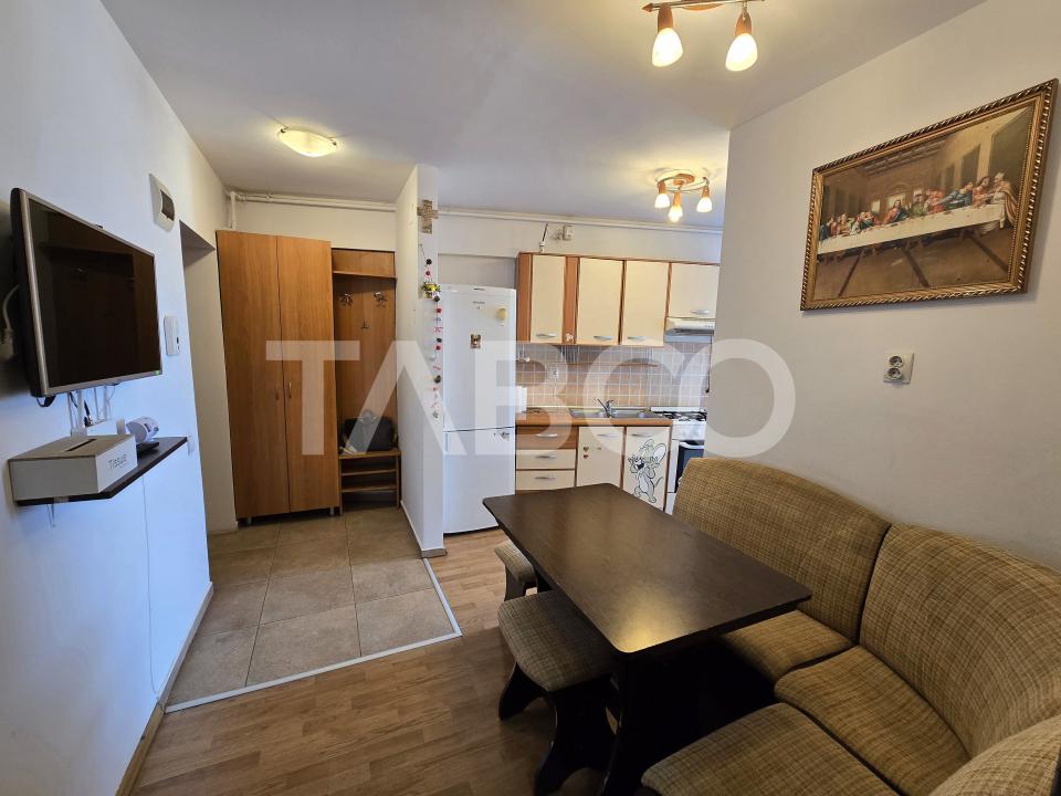 Apartament decomandat 2 camere mobilat etaj 3 cu lift Turnisor Sibiu