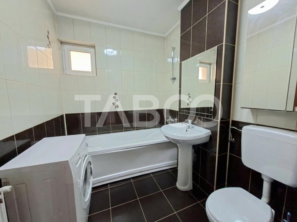 Apartament decomandat 2 camere si balcon Selimbar Brana