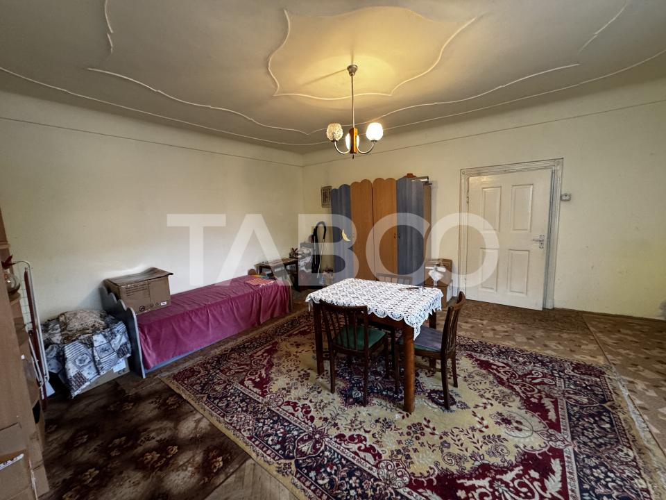 Apartament decomandat 3 camere 123 mpu langa Podul Minciunilor Sibiu