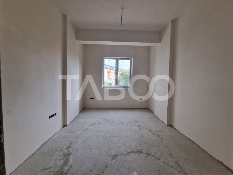 Apartament decomandat 3 camere 2 bai 83 mpu 2 balcoane Sibiu Rahovei