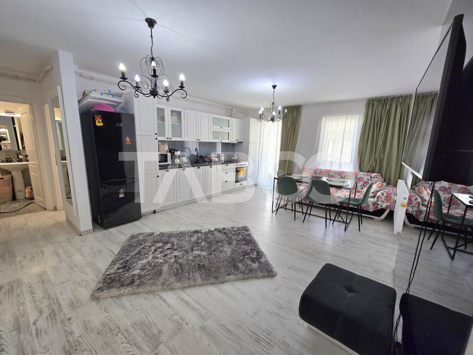 Apartament decomandat 3 camere 2 bai balcon lift City Residence Sibiu