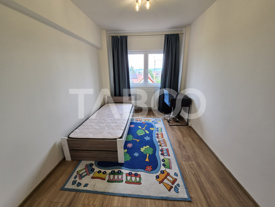 Apartament decomandat 3 camere 2 bai balcon pivnita Siretului Sibiu