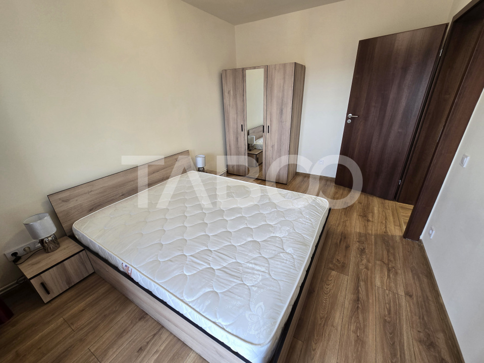 Apartament decomandat 3 camere 2 bai balcon pivnita Siretului Sibiu