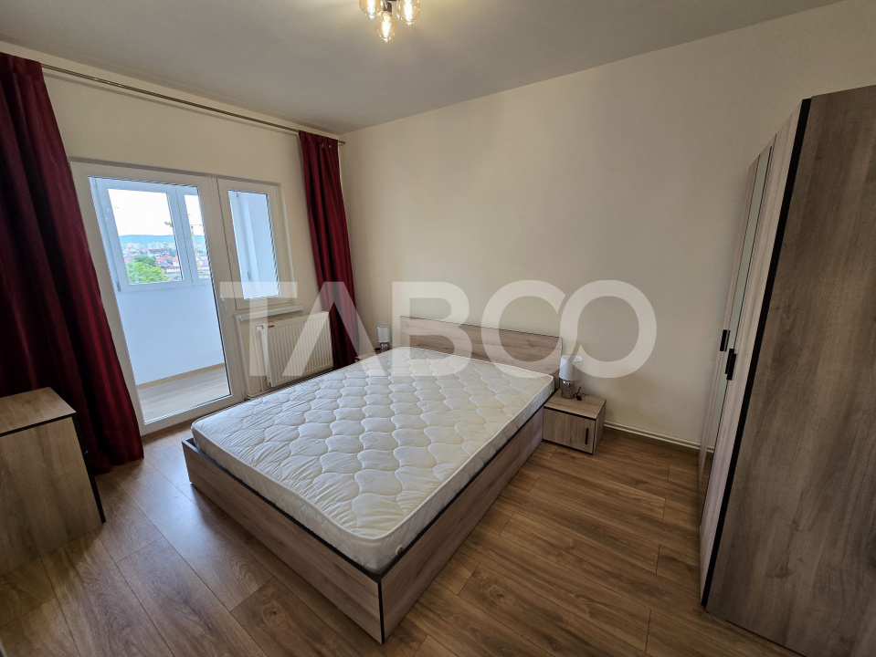 Apartament decomandat 3 camere 2 bai balcon pivnita Siretului Sibiu