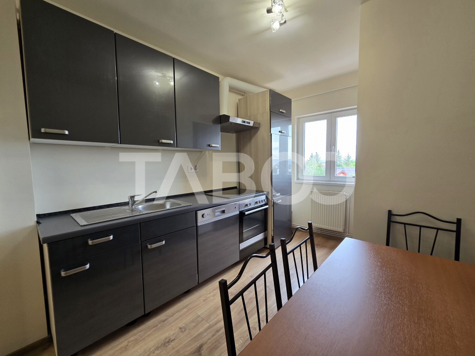Apartament decomandat 3 camere 2 bai balcon pivnita Siretului Sibiu
