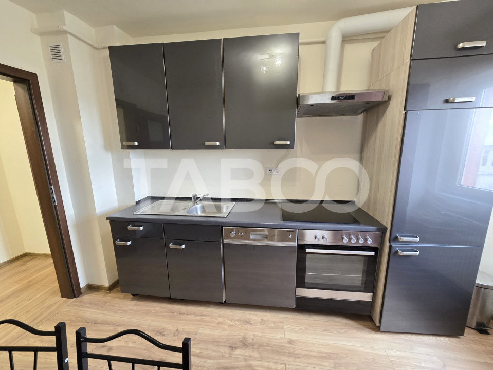 Apartament decomandat 3 camere 2 bai balcon pivnita Siretului Sibiu