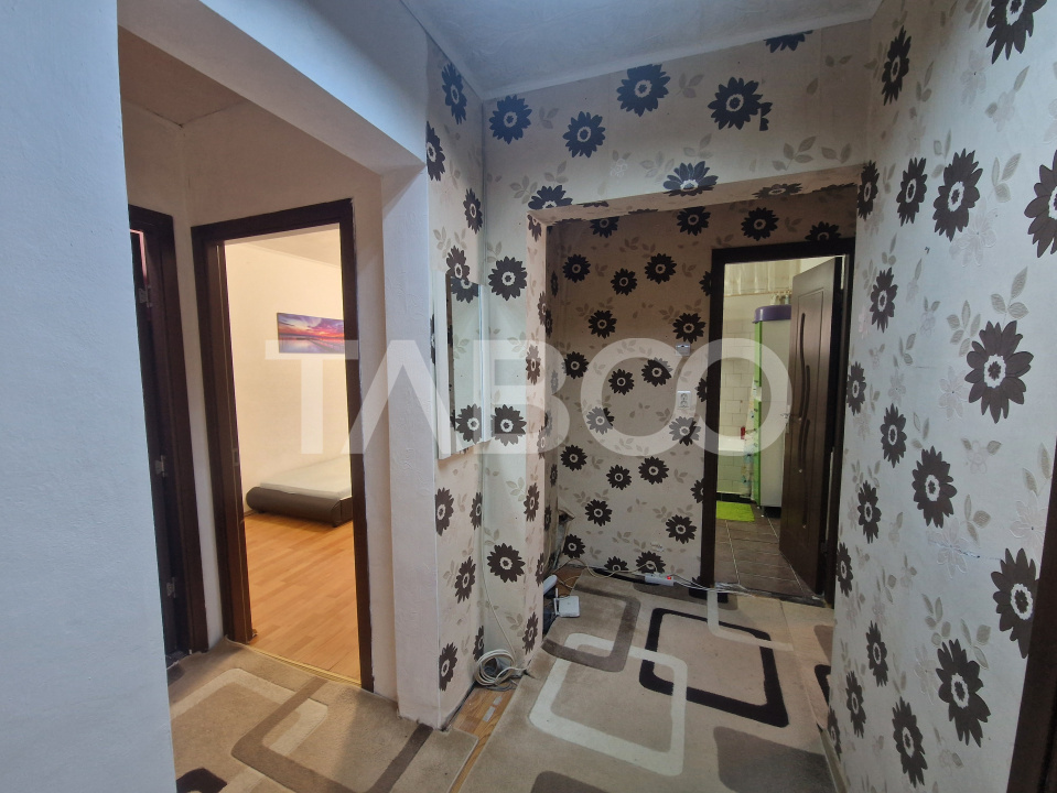 Apartament decomandat 3 camere 2 bai Semaforului Vasile Aaron