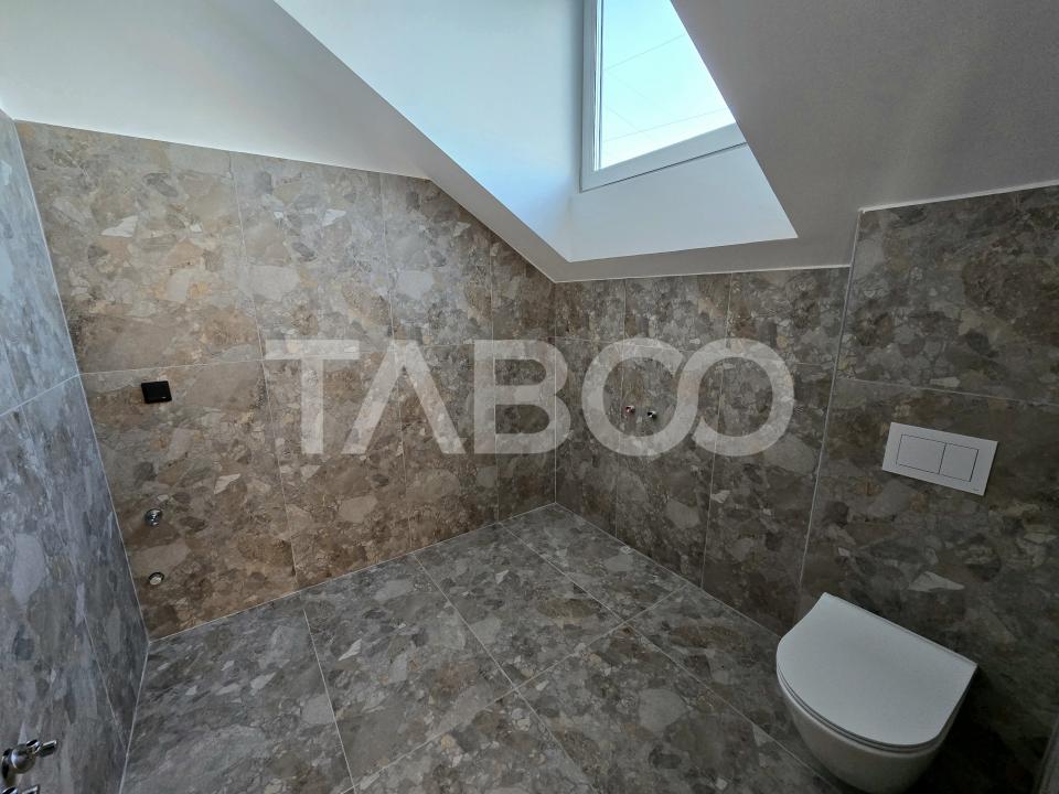 Apartament decomandat 3 camere 2 locuri de parcare Turnisor Sibiu