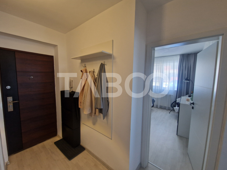 Apartament decomandat 3 camere 53 mpu loc de parcare Calea Surii Mici