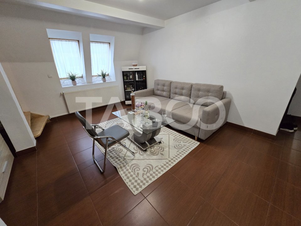 Apartament decomandat 3 camere 60 mpu 2 bai mobilat Vasile Aaron Sibiu