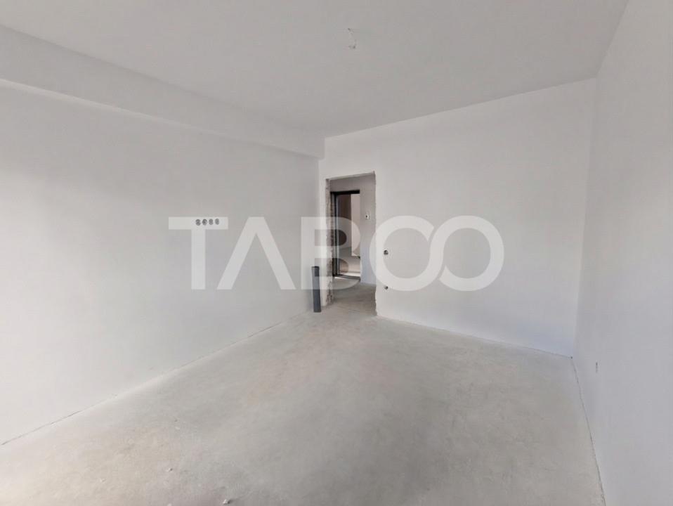 Apartament decomandat 3 camere 66 mpu balcon parcare Doamna Stanca