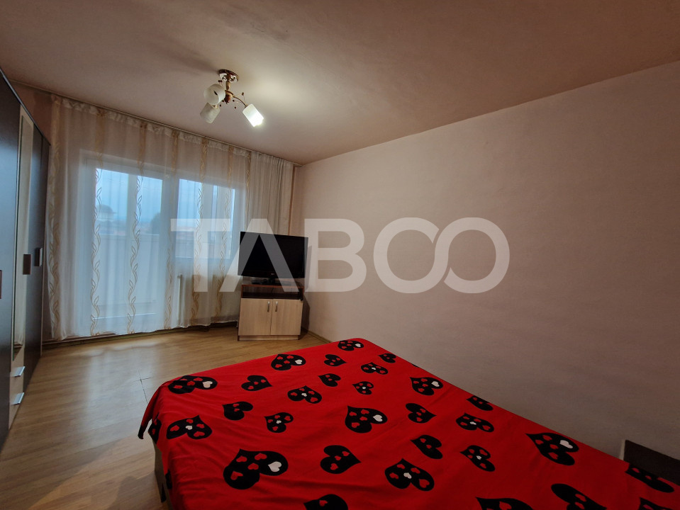 Apartament decomandat 3 camere 74 mpu 2 balcoane lift Terezian Sibiu
