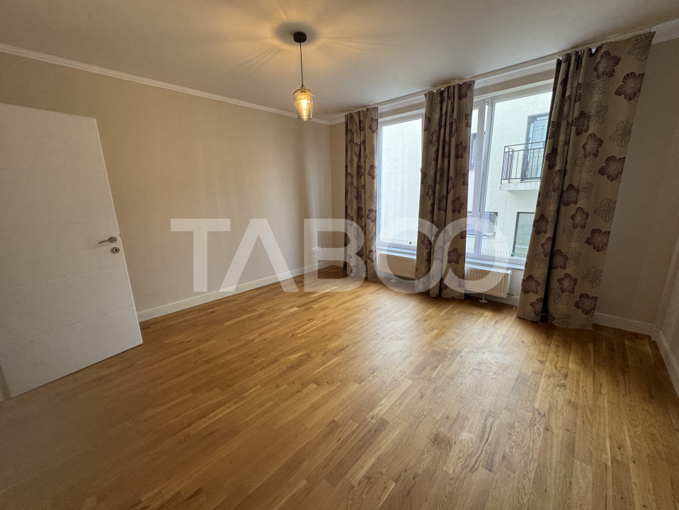 Apartament decomandat 3 camere 79 mpu balcon si parcare Dumbrava Sibiu