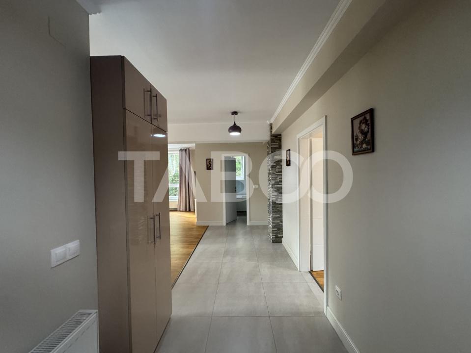 Apartament decomandat 3 camere 79 mpu balcon si parcare Dumbrava Sibiu