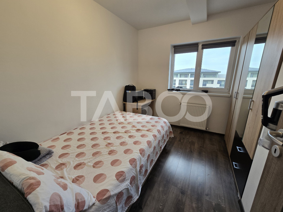 Apartament decomandat 3 camere balcon 12 mp parcare Turnisor Sibiu
