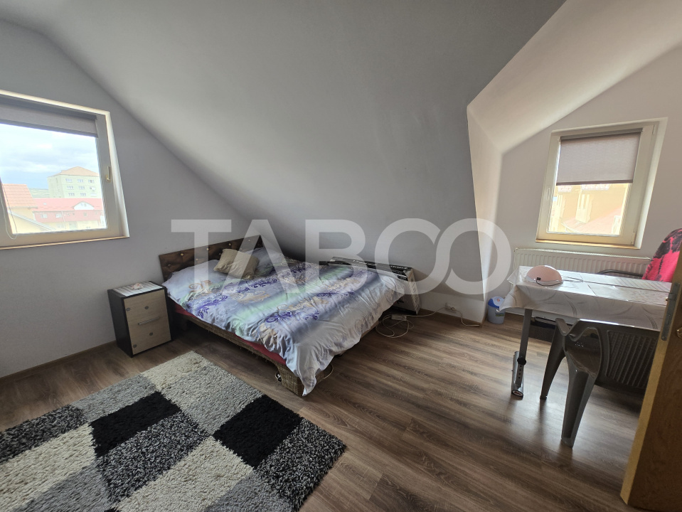 Apartament decomandat 3 camere de vanzare 78mp zona Vasile Aaron Sibiu
