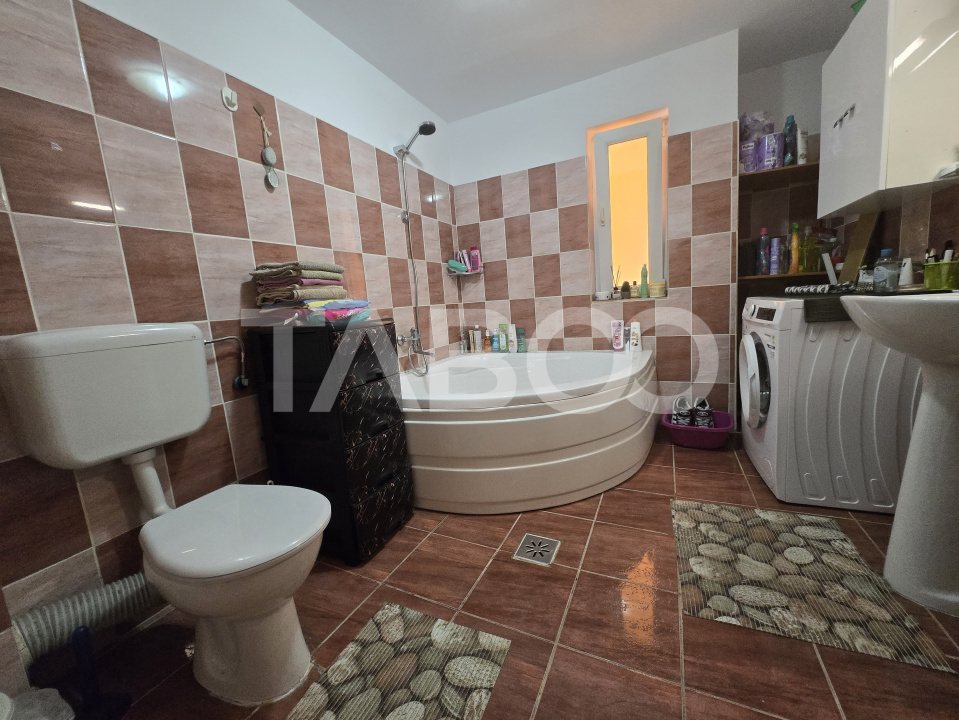 Apartament decomandat 3 camere de vanzare 78mp zona Vasile Aaron Sibiu