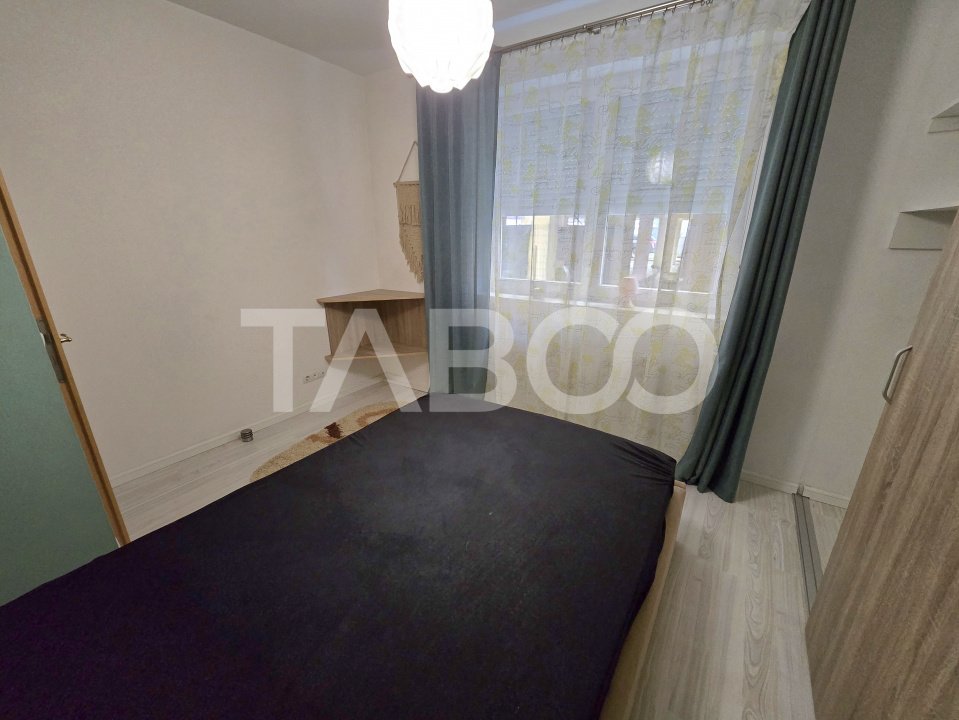 Apartament decomandat 3 camere de vanzare parcare zona Tilisca Sibiu