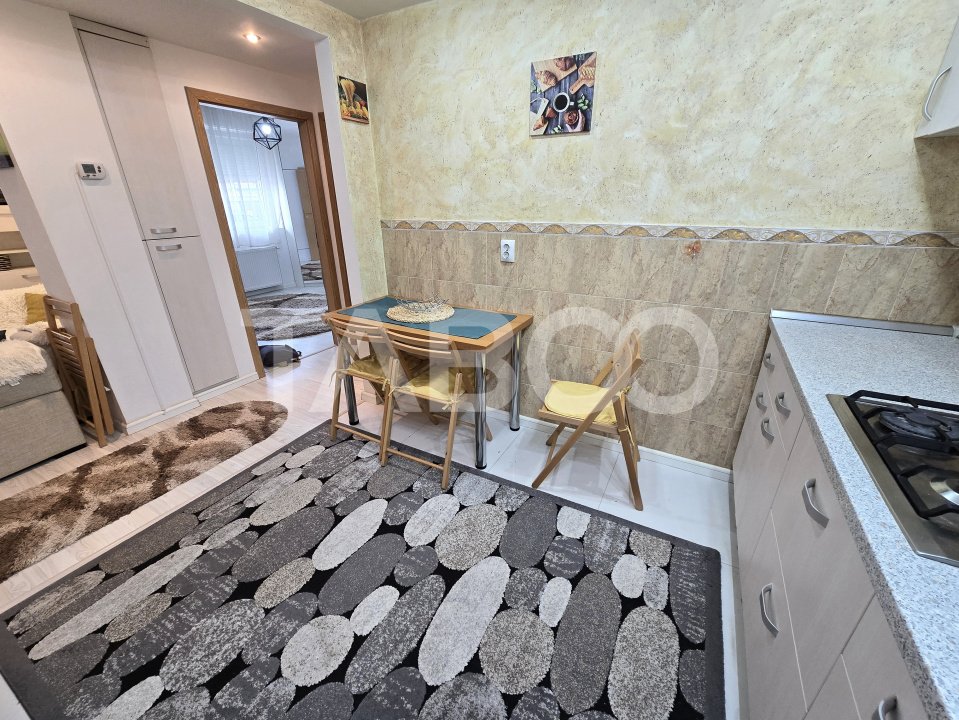Apartament decomandat 3 camere de vanzare parcare zona Tilisca Sibiu