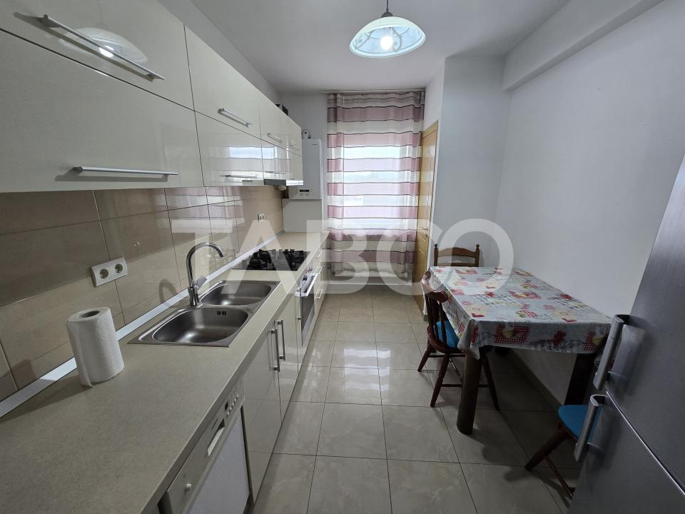 Apartament decomandat 3 camere etaj 2 terasa parcare Selimbar Sibiu
