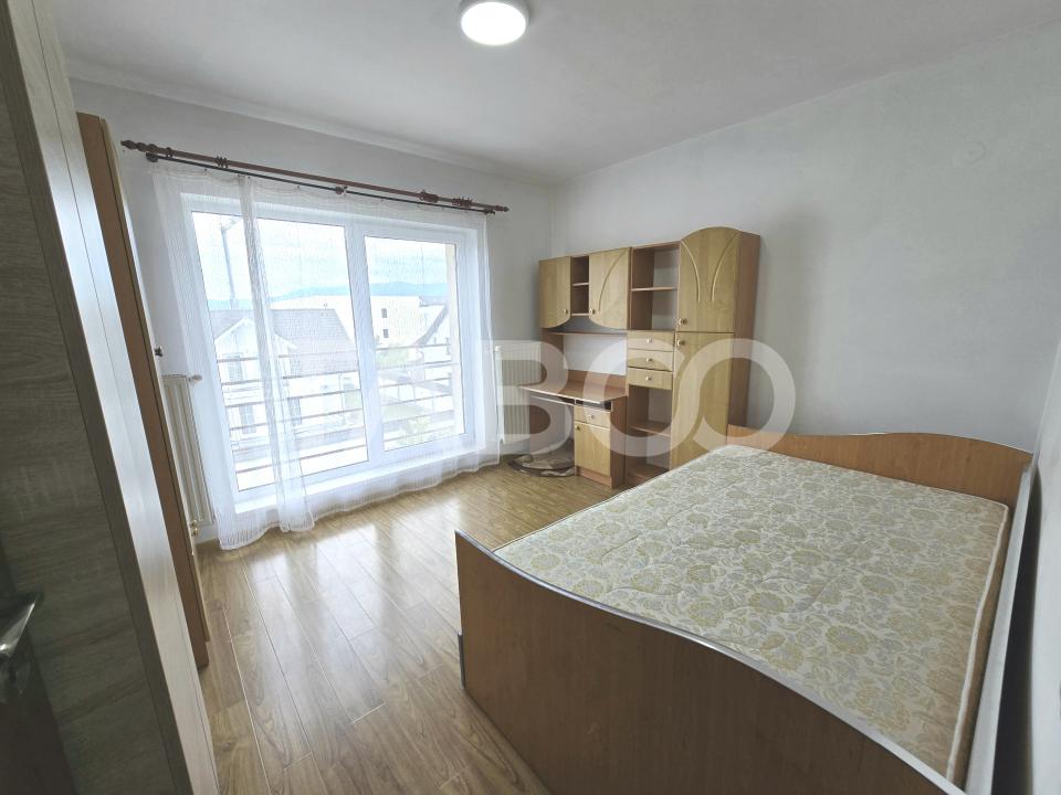 Apartament decomandat 3 camere etaj 2 terasa parcare Selimbar Sibiu