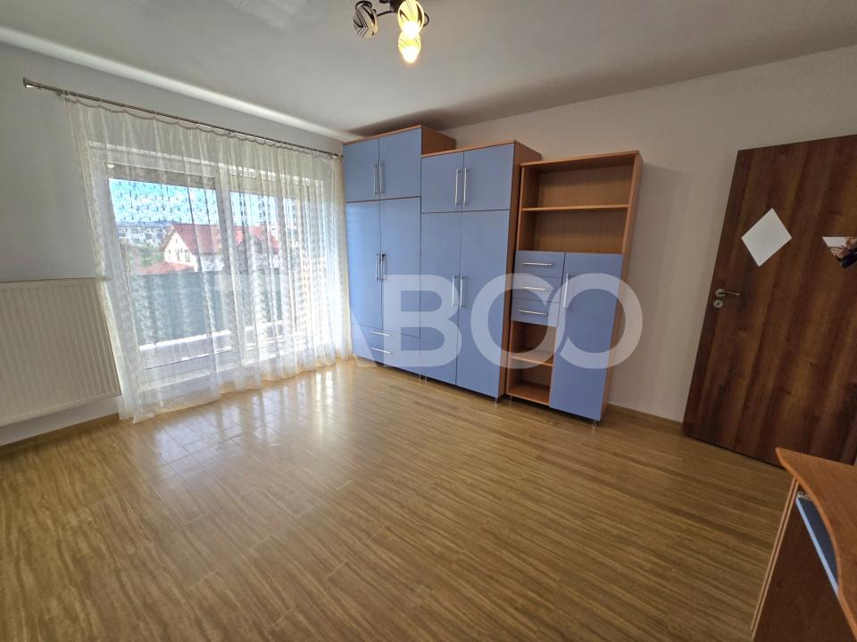 Apartament decomandat 3 camere etaj 2 terasa parcare Selimbar Sibiu