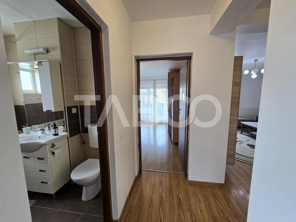 Apartament decomandat 3 camere etaj 2 terasa parcare Selimbar Sibiu