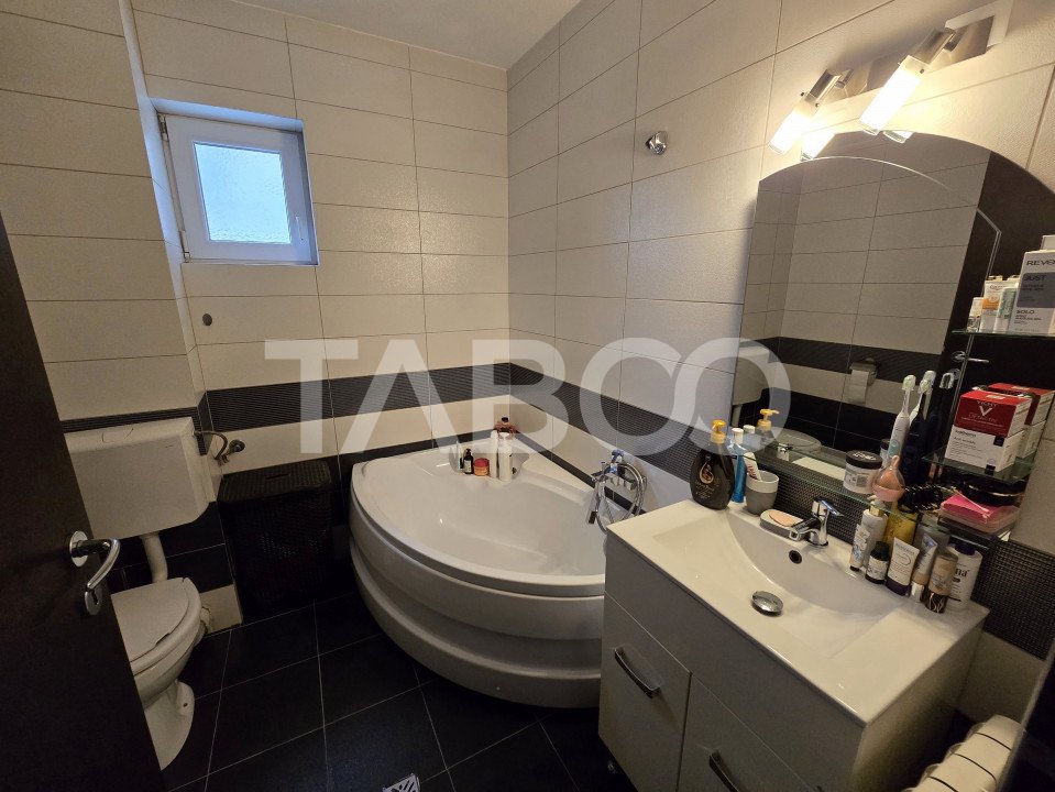 Apartament decomandat 3 camere parcare 2 balcoane Alma Turnisor Sibiu