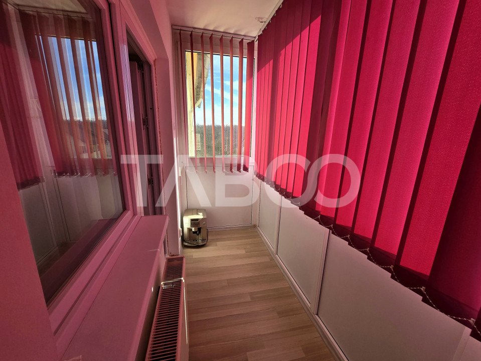 Apartament decomandat 3 camere pivnita balcon Valea Aurie Sibiu