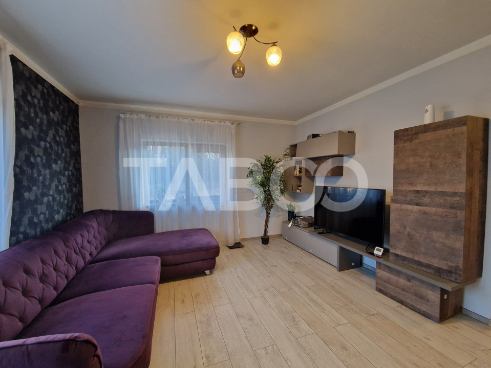 Apartament decomandat 3 camere si loc de parcare Cisnadie Sibiu