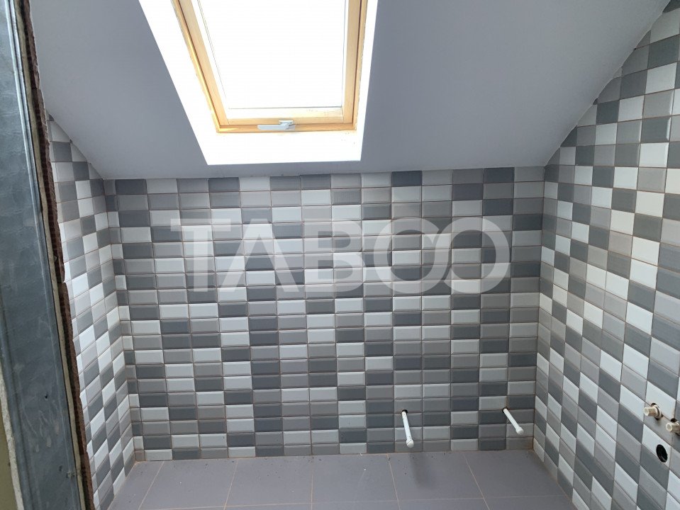 Apartament decomandat 4 camere 72 mpu 2 bai zona Mihai Viteazu Sibiu
