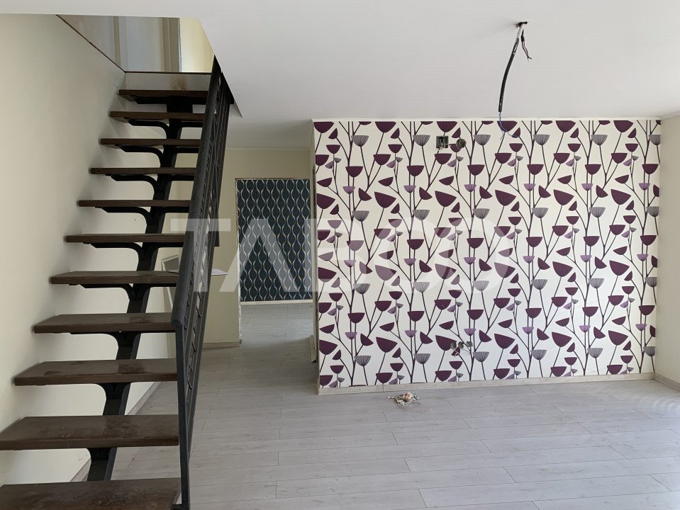 Apartament decomandat 4 camere 84 mpu 2 bai zona Mihai Viteazu Sibiu in Sibiu - Rahovei