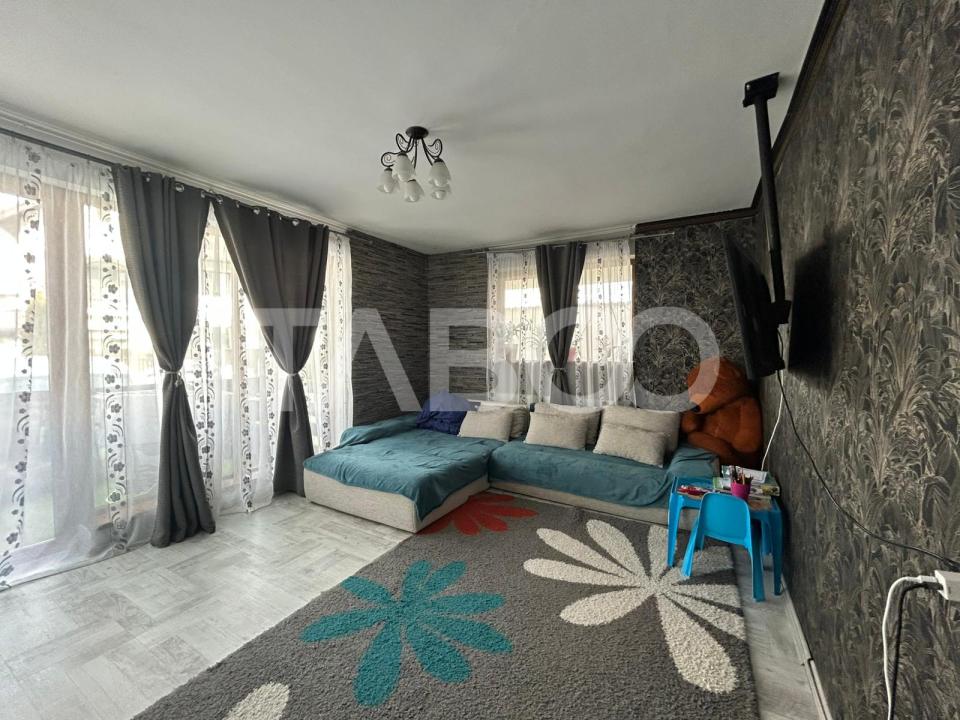 Apartament decomandat 54mp 2 camere si balcon zona Brana Selimbar in Sibiu - Mihai Viteazu