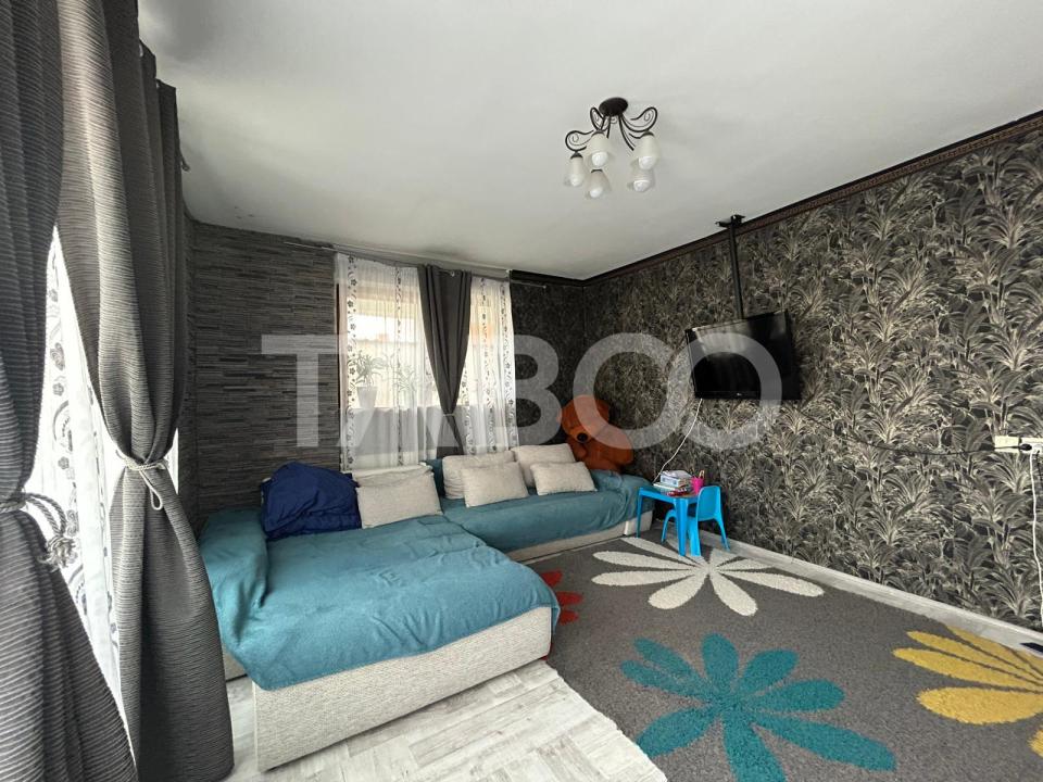Apartament decomandat 54mpu 2 camere si balcon zona Brana Selimbar