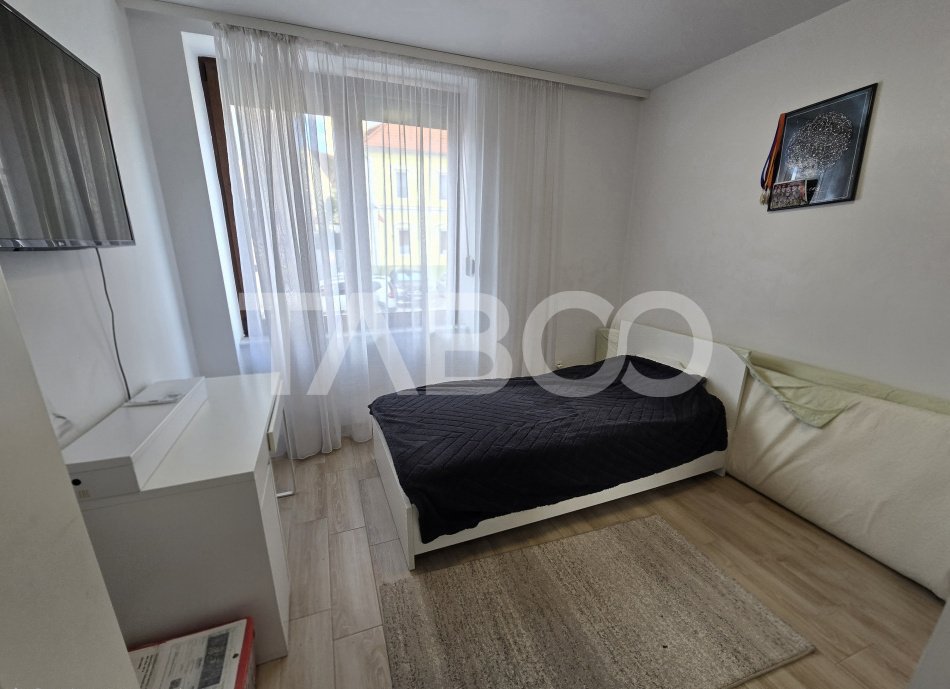 Apartament decomandat 66 utili 3 camere pivnita Turnisor Sibiu