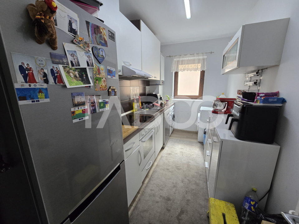 Apartament decomandat 66 utili 3 camere pivnita Turnisor Sibiu