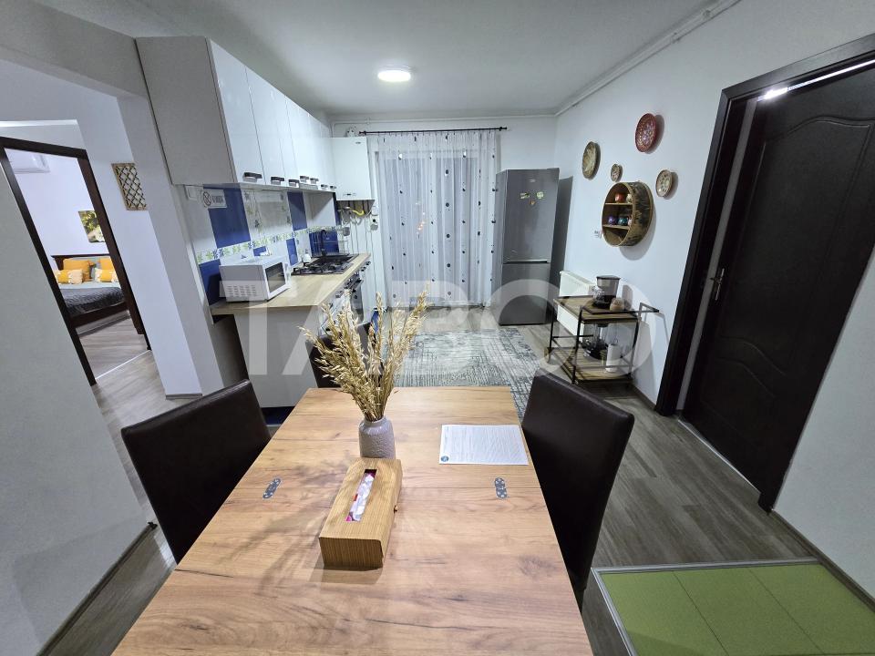 Apartament decomandat 70 utili balcon lift pivnita Vasile Aaron Sibiu in Sibiu - Negoveanu