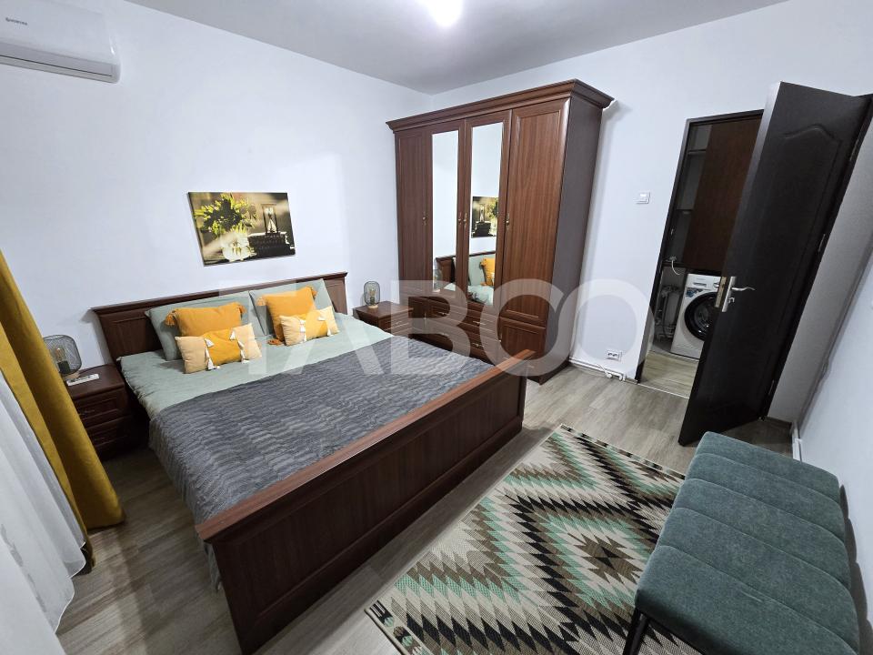 Apartament decomandat 70 utili balcon lift pivnita Vasile Aaron Sibiu