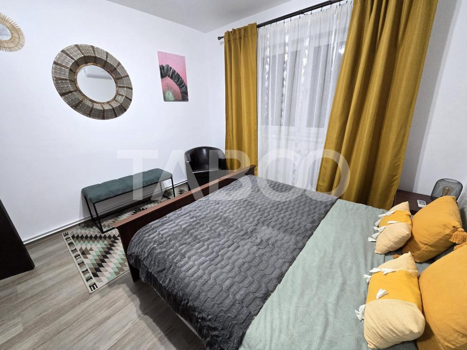 Apartament decomandat 70 utili balcon lift pivnita Vasile Aaron Sibiu