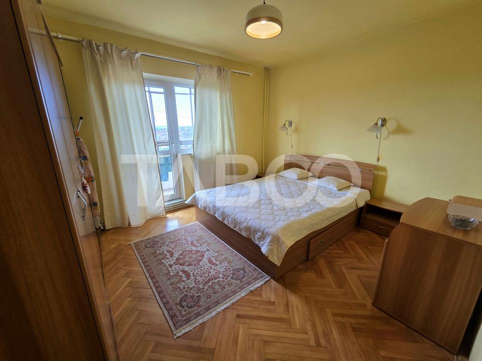 Apartament decomandat 74 utili 3 camere balcon lift Terezian Sibiu