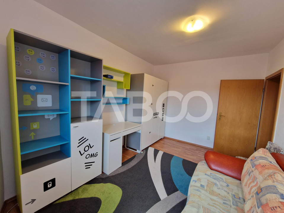 Apartament decomandat 85 mp 3 camere cu loc de parcare Tilisca