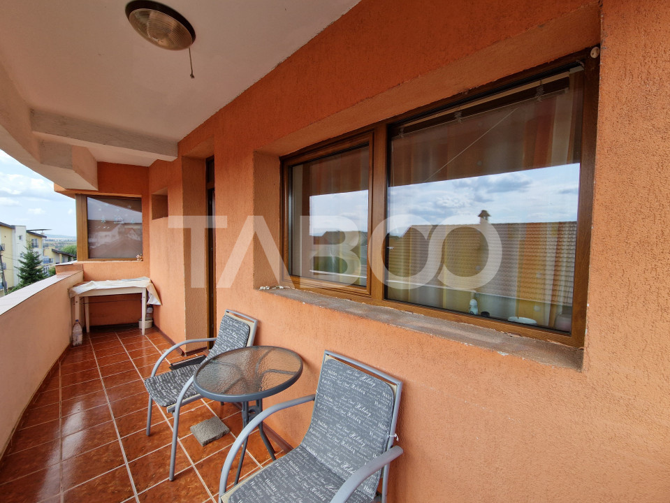 Apartament decomandat 85 mp 3 camere cu loc de parcare Tilisca