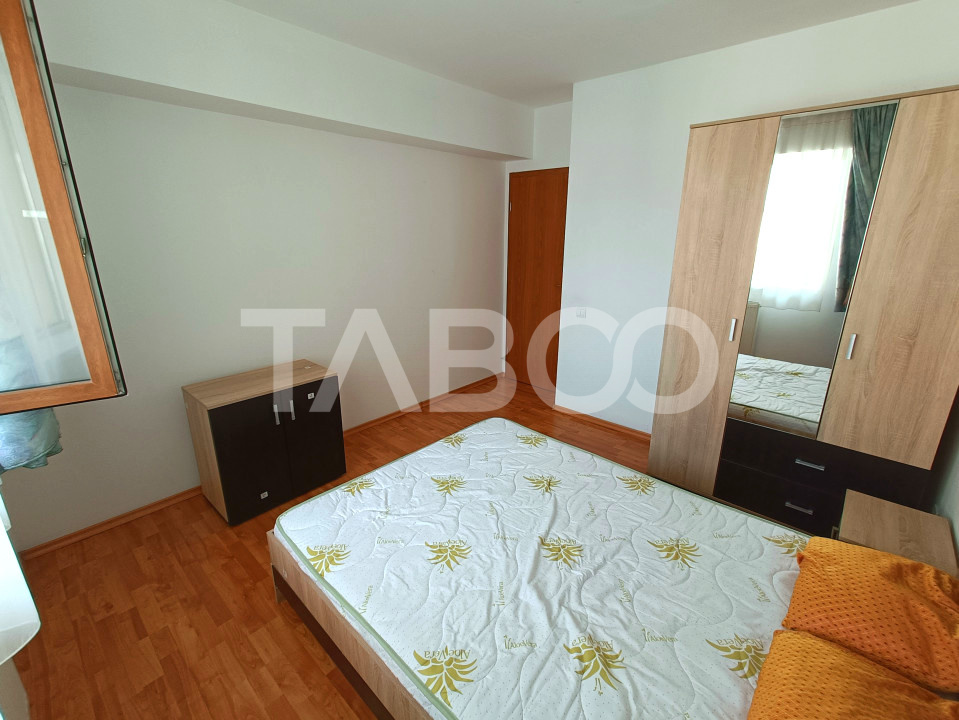 Apartament decomandat cu 2 camere in bloc cu lift - zona Turnisor