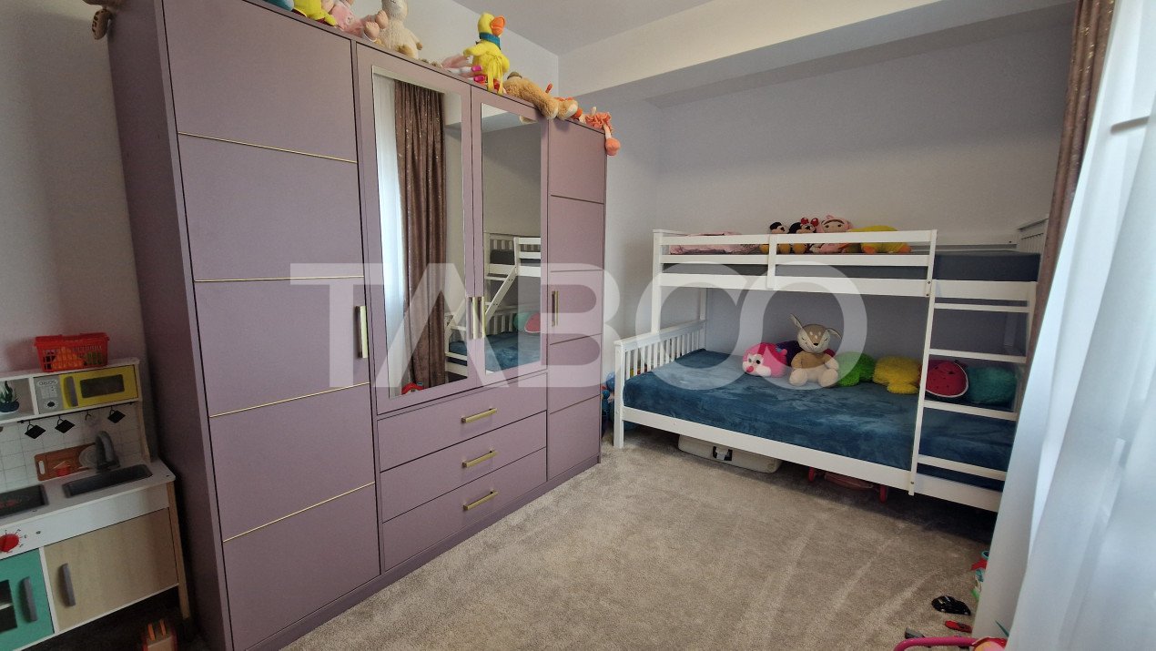 Apartament decomandat cu 3 camere balcon etaj intermediar Selimbar