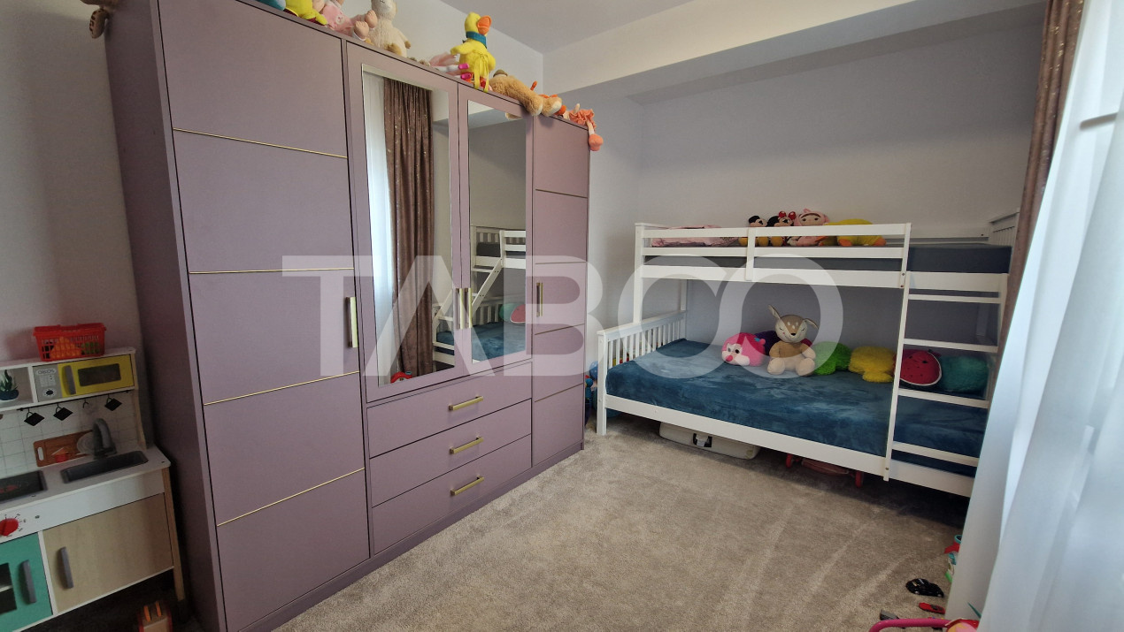 Apartament decomandat cu 3 camere balcon etaj intermediar Selimbar